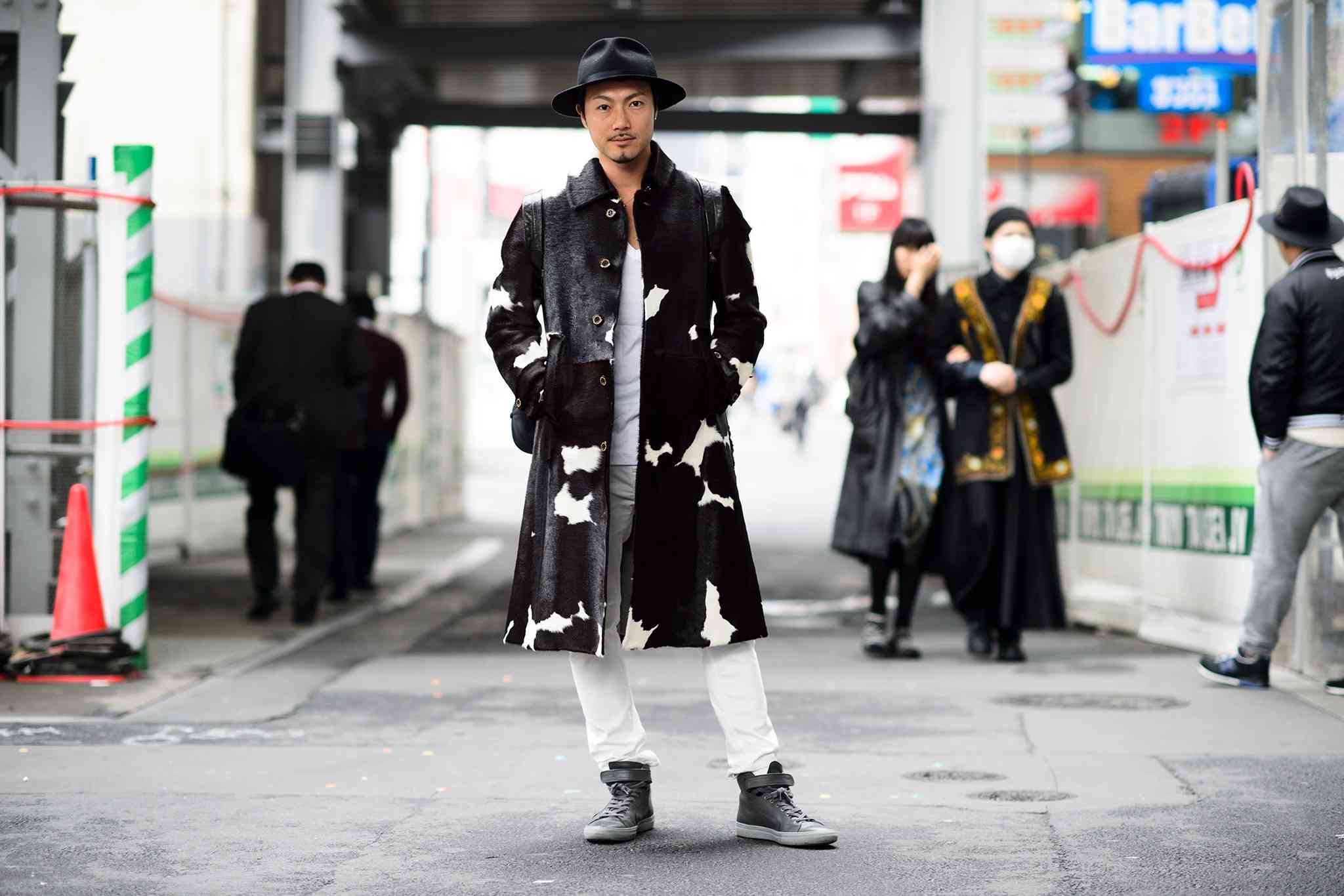 04-fashion-week-tokyo-street-style-fall-2015-14